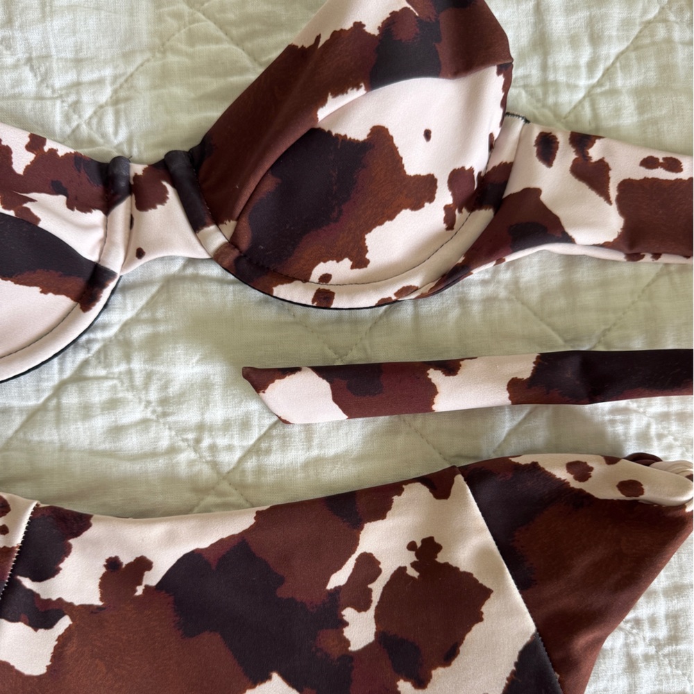 Skatie Kate top and Salty Bottom: Dallas print